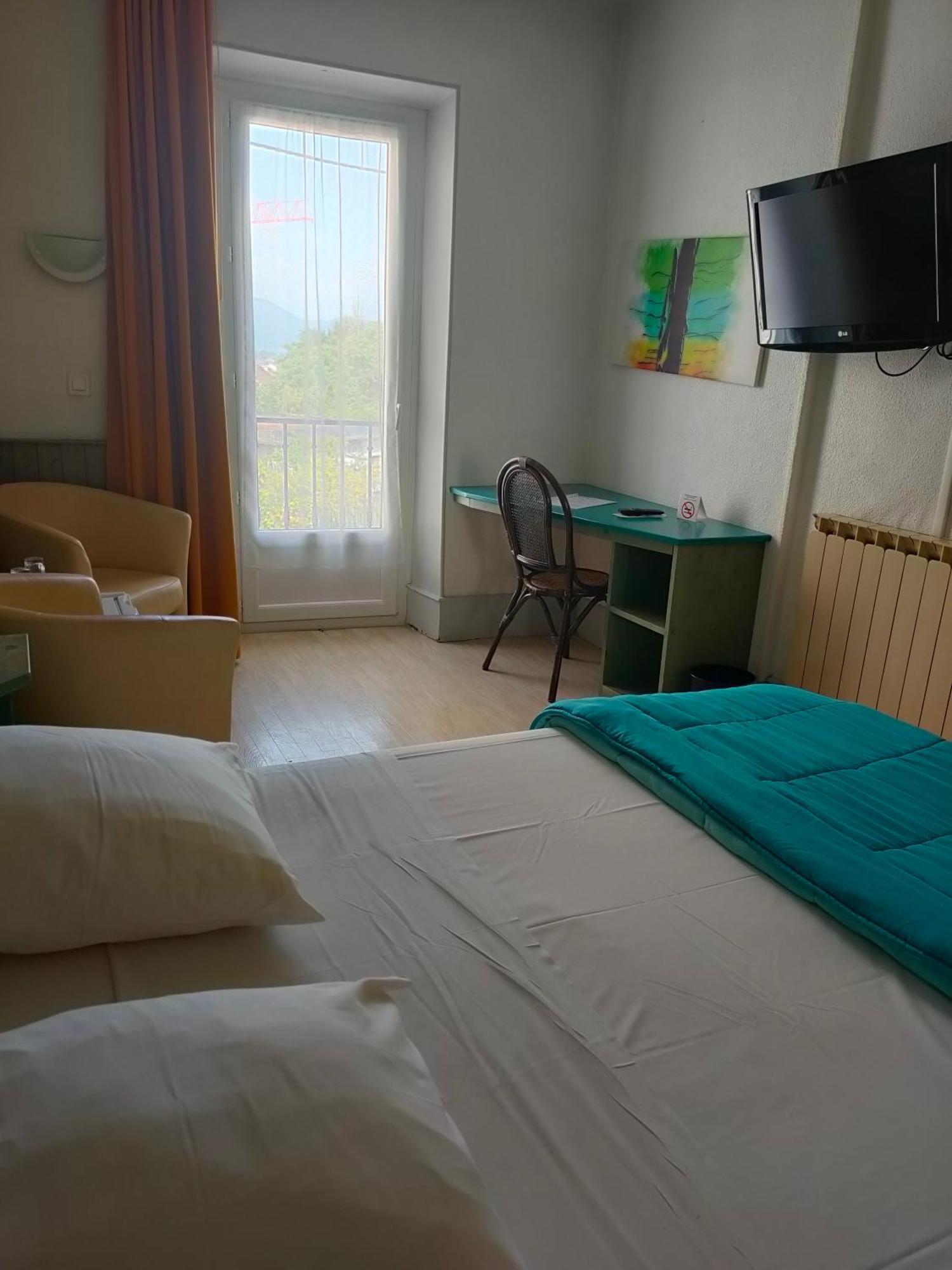 Hotel De La Grotte Aix-les-Bains Eksteriør bilde